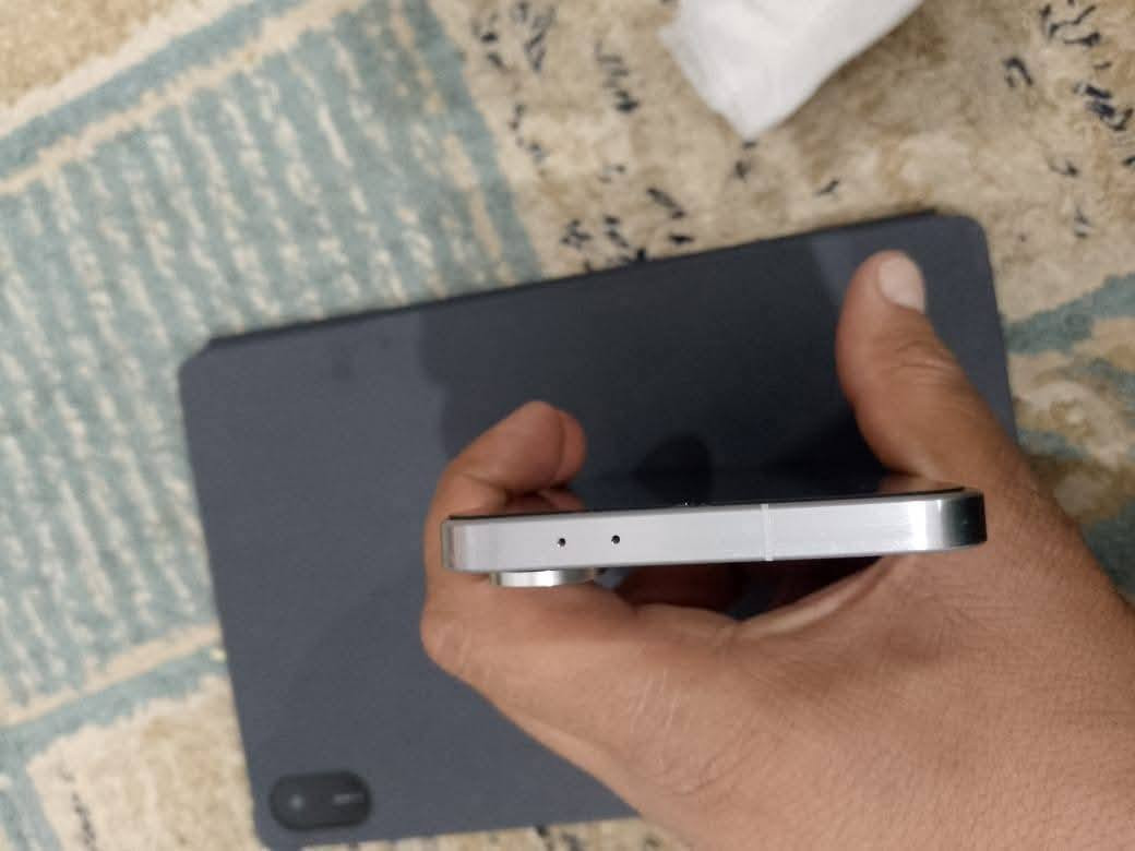 السلام عليكم سامسونج a56 للبيع  لون كريمي جهاز نظافة 100% مكفول من كلشي ذاكره 256 وعشوائية 12وغراضه كامله السعر 400 قفل مكاني بغداد رقمي ‏‪0775 568 3453‬‏
