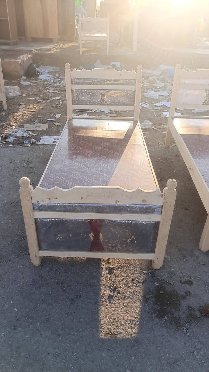 الطول 195
عرض 85 
جميع الالوان والقياسات متوفره 
يوجد خدمة توصيل داخل بغداد 
جمله ومفرد متوفر 
متوفر واتساب ***********
