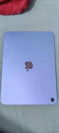 آيباد 11 • ١٢٨ • بطارية ١٠٠