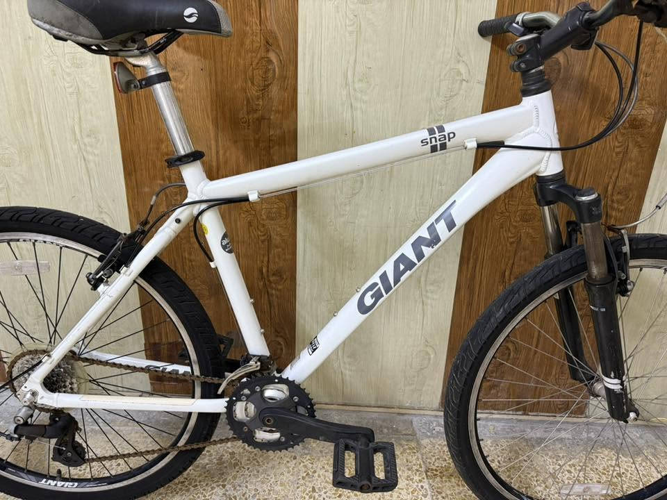 دراجة هوائية GIANT (snap)

قياس 26 جبلي 

المعدن ألمنيوم 

قياس الفريم M مديم 48cm

المكينة 3/7

السستم شيمانو تورني 

وياله طخم مختوم GIANT 

السعر 170 ألف دينار 

عنوان المحل موصل أيمن تقاطع شارع كنيسة الساعة🚴🚴🏻‍♂️

يوجد توصيل 🚚 كافة محافظات العراق 🇮🇶 

☎️***********
📞***********
