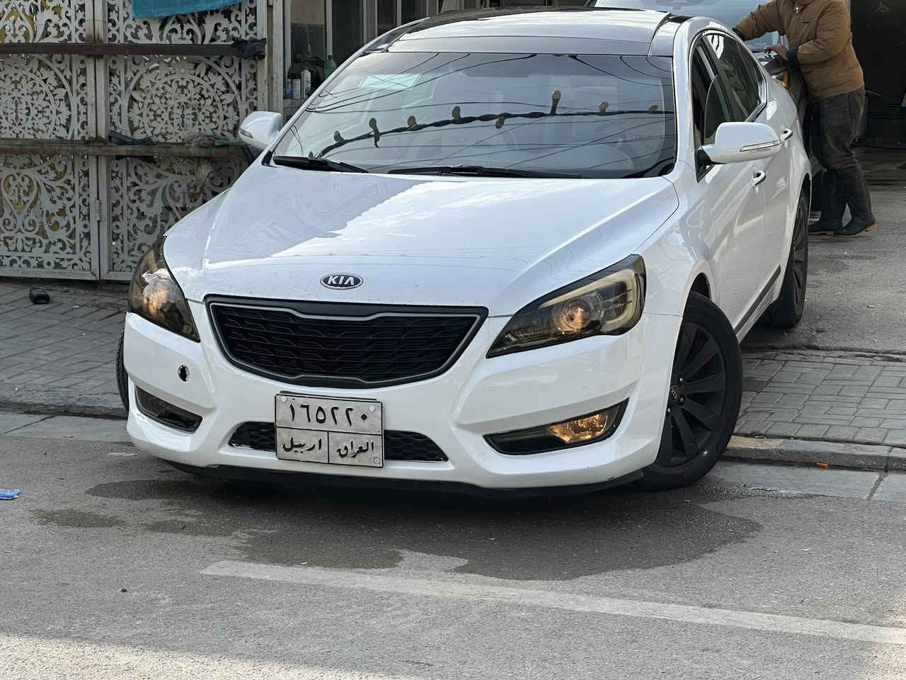 سلام عليكم
كادنزا ٢٠١١
خليجي 
محرك ٣٦٠٠ v6
فول عدا البصمه 
فتحه 
كشنات جلد 
كشن كهرباء 
تحكم استيرن 
اشاير بل مري شفط 
لدات امامي خلفي 
كير جديد بي ضمان ٦اشهر 
صدر امامي /خلفي جديد جديد 
صبغ دعاميات وهلال جاملغ الخلفي 
وبيها بارد جاملغ الامامي 
رقم اربيل تحويل مباشر 
سعرها ١١٥$ وبيها مجال 
***********
عنواني بغداد الدوره
