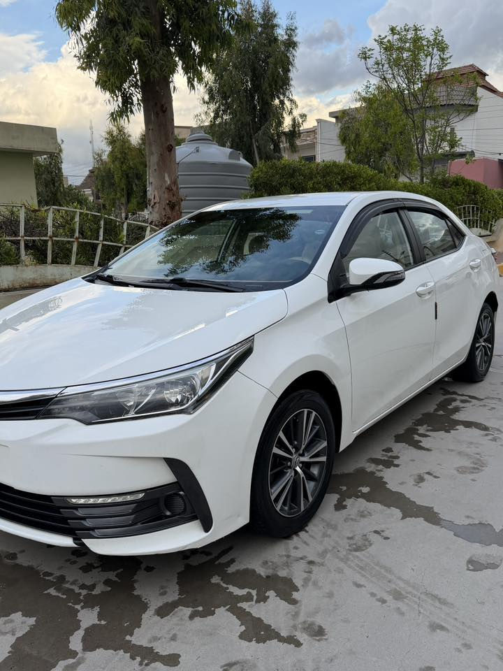 كورلا 2017 خليجي
جاملغ امامي بيها شبر سبغ بدون دواخل بدون ارباك
مكينه حجم 20
رقم و سنويه قديم ولكن بشرط تحويل
ماشي اقل من ١٦٠
سعرها ١٥٥ وبيها مجال 
مكانى كركوك 
***********
