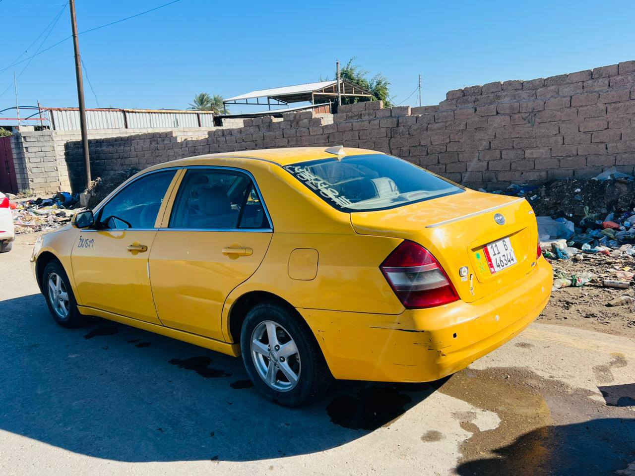 السلام عليكم بي واي دي F6 موديل 2011 مصفره هيئه وغرامه رقم بغداد دولي بسمي هزه جديده كير مكينه تبريد خير من الله السياره جاهزه كبل للشارع تايرات جدد منضومه زنون كامله عالي وناصي وبلاجتكور السياره فول مواصفات عده البصمه وترهم مراوس بكوري شعندك نزل حسب القناعه مكان السياره صلاح الدين قضاء بلد السعر 51وبيها مجال بسيط حك الجيه للاستفسار الاتصال ***********
