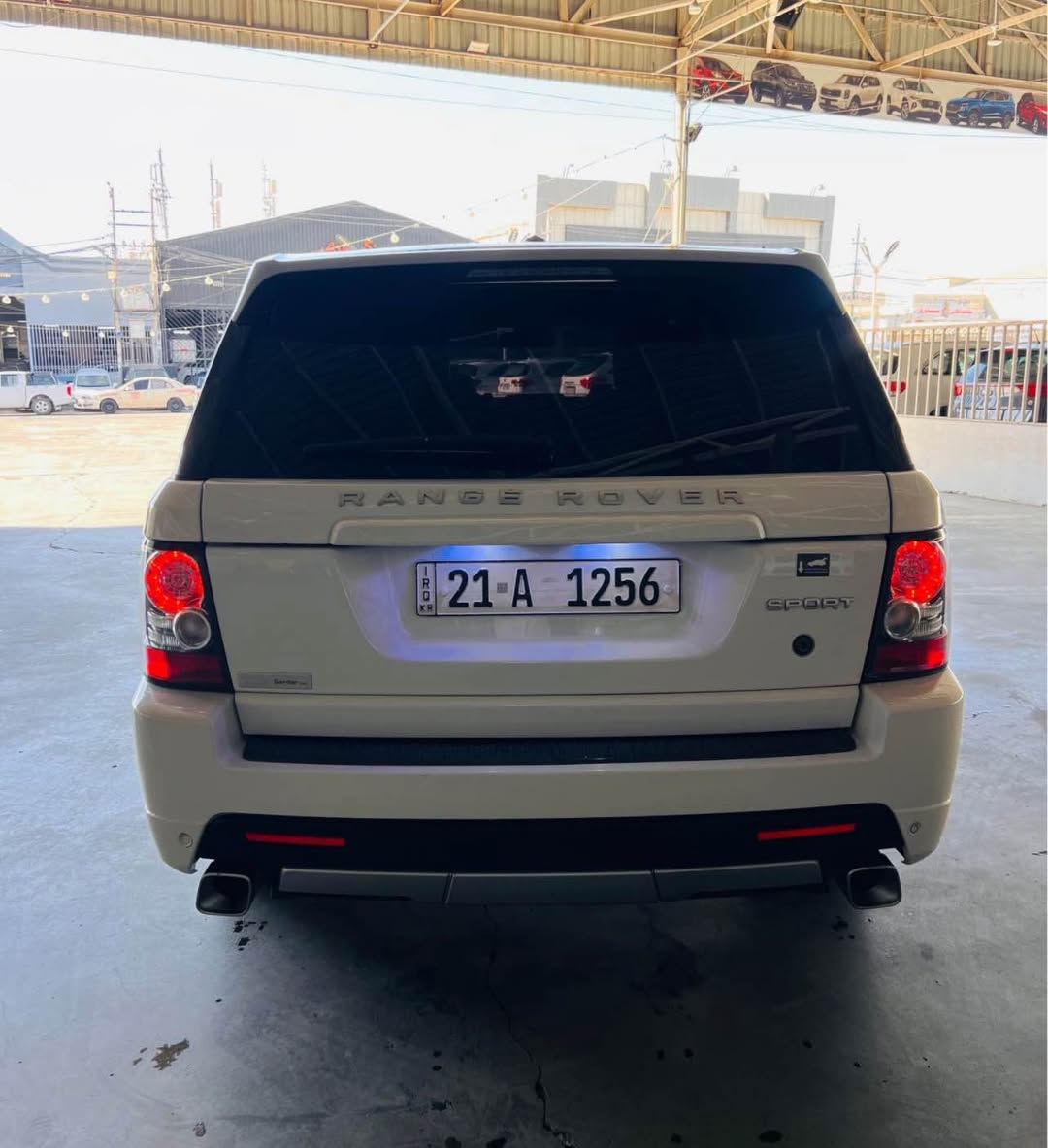 رانج روڤير بايتو گراف شه ريكه سه ردار
2011 بي سوبه ر مه كينه عادي سياركه هاتا بلي جوان بي كيشيه هه مو شتي به شه رت سياركه رقم كه شي هادي له گه لي 85 هه زار حه قيقي رويشتي داحامي بو داحمي  به شه رت ته نها يك چي بجوك PDR هه يه 
رقم ساحيب:***********
سعر:160$ وه ره قه مه جال كم أربيل, العراق
