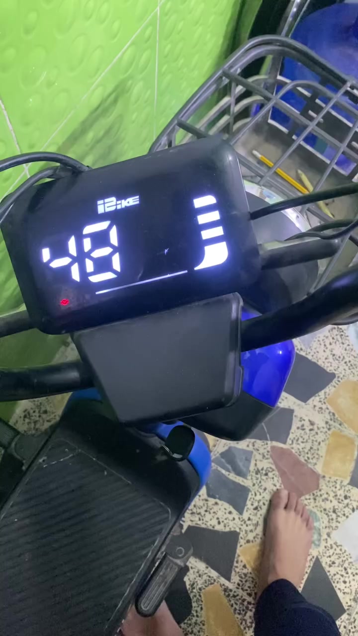 دراجه شحن للبيع صار فتره متروكه ابيع كوم حديد 
مكاني بغداد مدينه الصدر
السعر 160


**إذا كنت صاحب هذا الإعلان وتريد حذفه لأي سبب، رجاءا أرسل رسالة إلى الدعم الفني**