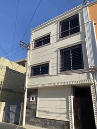 🏠يعلن مكتب ابو حسن للوساطة العقاريه في حي تونس🏠 🏠توفر دار سكني 53 متر ...