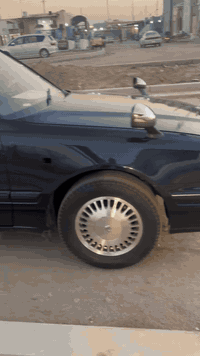 راس الثور تكم موديل 2000اصل 
دواخل عسلي مكفوله كص ونقل وضربه رقم بصره انكليزي 
محرك 3000فيشتين كير جديد 
شاصي 55فحل 
مصبوغه عام جماليه اخوان السياره متعوب عليها 
علمن السياره خطين غاز بانزين 
تبريد❄️فول  
للتواصل رقم وتساب ***********
المكان البصره قضاء الفاو اخوان سعر 96
