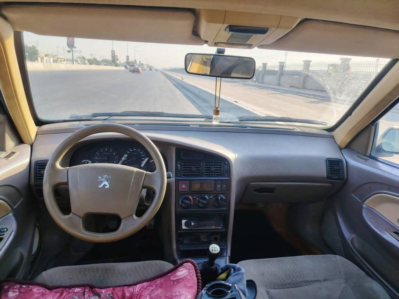 السلام عليكم بيجو ٢٠١٦ مكفوله عدا الخياسات مصلحات مكينة كير حداديه تبريد تخم تاير كله جديد سنويه ل ٣٠ رقم ذي قار بسمي السعر ٤٣ مكان السيارة نجف للمعلومات *********** موجود واتساب
