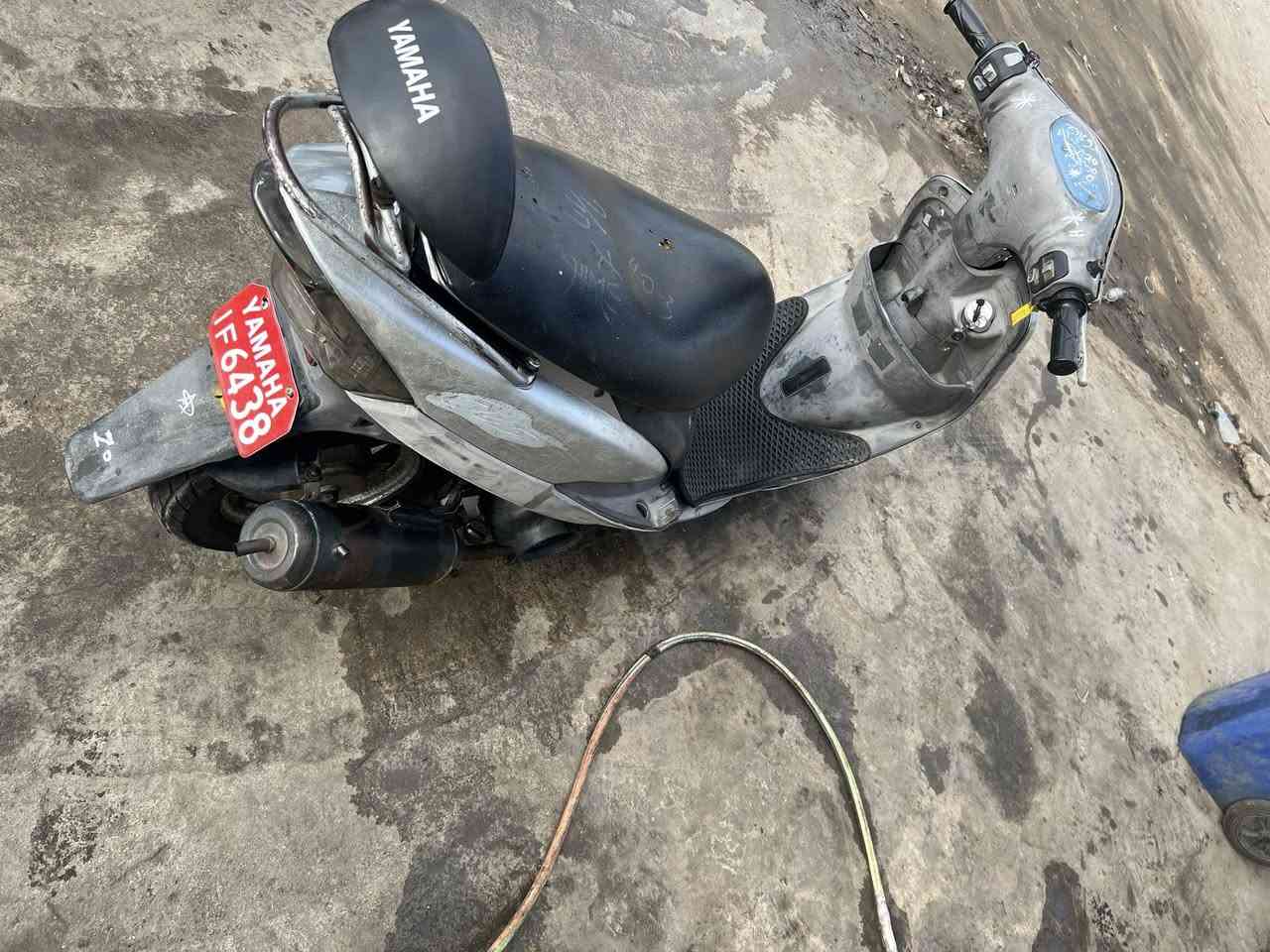 ‏ماكس للبيع عنواني بغداد جسر ديالى
‏السعر 425 ‏وبيها مجال 
***********￼
