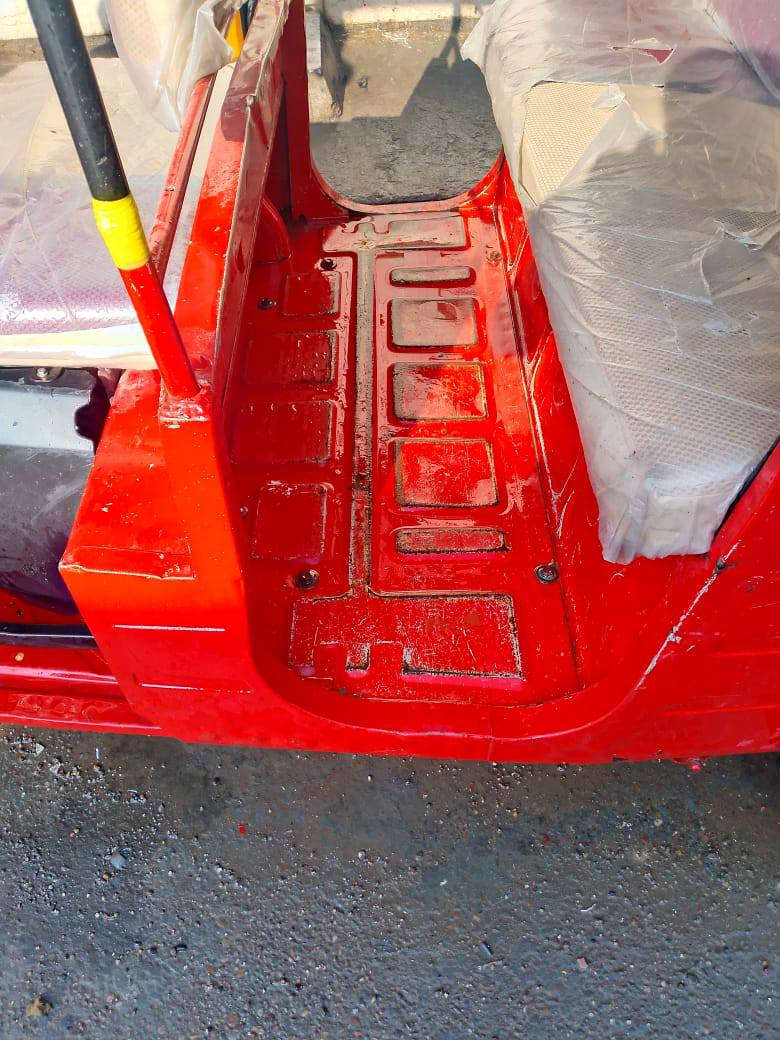 تكتك البيع مديل 20بيه شويه الغد الباقي كفاله عامه سعر 6400وبيه مجال مكاني حسينيه مال راجديه ***********
