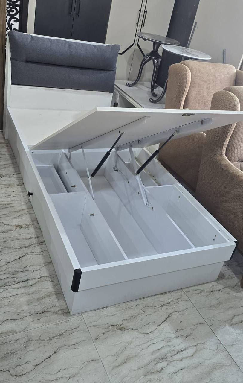 سرير نفر
للحجز والاستفسار يرجى المراسلة ع الخاص


**إذا كنت صاحب هذا الإعلان وتريد حذفه لأي سبب، رجاءا أرسل رسالة إلى الدعم الفني**