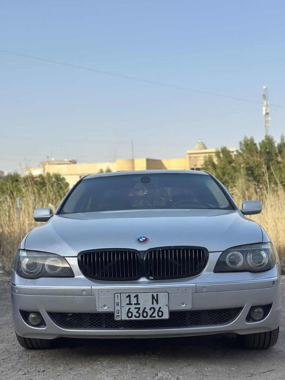 تحية طيبه. بي ام باخره745i موديل 2005 اصل بدون تحديث بلاد السياره فول مواصفات بأسمي السياره  
الآستفسار ***********
