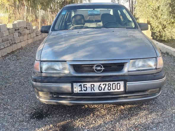 السلام عليكم
اوبل فكترا 20 بدون ضربه وصبغ وخياس 
موديل 95 باسمي سنويه لل29 رقم انگليزي 
سياره كل كهربائياته شغاله جوم الجدام كهرباء الامري كهرباء 
بوب كلهن سنتر 
محرك وگير شرط السعر 43 وبيه مجال واذا اكو سياره زينه انطي فرق ***********
