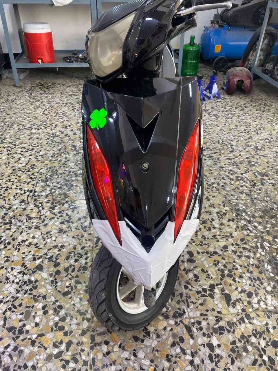 سلام عليكم دراجه GTR ياباني 📍
دراجه نضيفه وحلوه معدل ١١٠ كله شغال مابيه اي نقص 🫡
السعر ٦٥٠وبيه مجال حك الجيه مكان الحسينيه مال راشديه
التواصل عل رقم مو شراي لتعبني ***********📞
