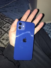 ايفون12  ذاكرة 128  مبدل بطارية 100 فقط  وگع مني وطفى ابيعو على وضعو  ...