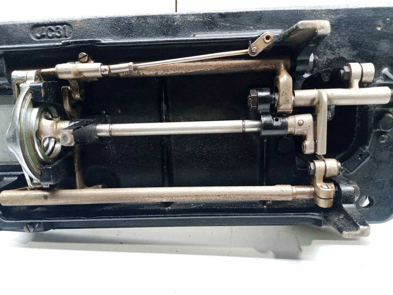 ام البنيه ياباني الصنع  اصلي توزيع الاسواق المركزيه 
بداية الثمانينات مكينه اخت الجديده نظافه 98%
مكينه على وضع الشركة  ابلاديه ماطور دواسه ياباني بغداد, العراق


**إذا كنت صاحب هذا الإعلان وتريد حذفه لأي سبب، رجاءا أرسل رسالة إلى الدعم الفني**