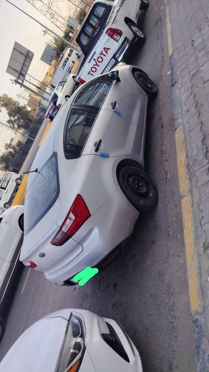 سلام عليكم
ريو مديل 15 ادوات ادوات 
محرك 1600 دوش
كصه جنطه رقم وسنويه كامله وجديد
سعر 45 مجالهه كلش قليل
بصره ***********
