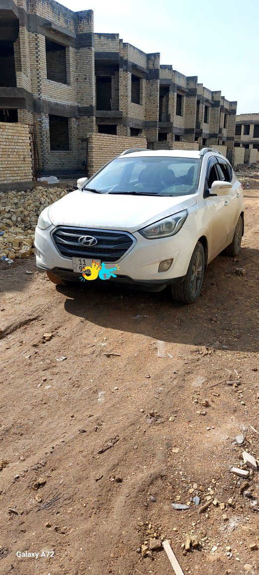 توسان 15 خليجي مكفوله صبغ ومحرك وكير
بغداد رقم الدولي باسمي لايت لد بك لايت لد
مراوس حسب القناعه
***********
