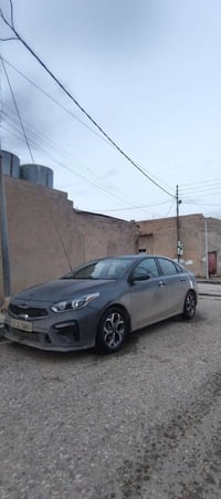 كيا فورتي ٢٠٢١ بيع او مراوس حسب قناعه دواخل لونين بدون صبغ بدون تبديل ...