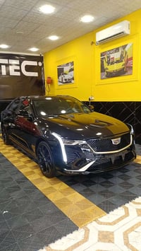 كاديلاك CT4 • ٢٠٢٣ • حادث امامي