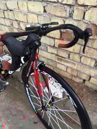 دراجه هوائيه جاينت رود سكار مال باله اصلي وغني عن التعريف السعر مليون ...