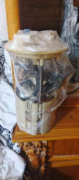 السلام عليكم شاشة سيارة لتما 2017للبيع شغالة مية بل المية + فيت بم هم للبيع شراي اتصل علة الرقم ***********
