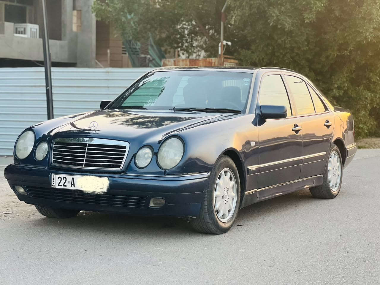 سلام عليكم ورحمة الله وبركاته
مارسيدس ام عيون للبيع موديل 1997 رقم اربيل انكليزي هزة رقم جديد السيارة حيل نظيفة مكفولة من الظربة كير و محرك مكفولات الصدر جديد تخم تاير جديد السيارة ما ناقصها برغي مصبوغة عام اثر جراد مكينة خراطيم  جديدة لك 
السعر 94 وبيها مجال مكان بغداد العطيفية للاستفسار ***********
