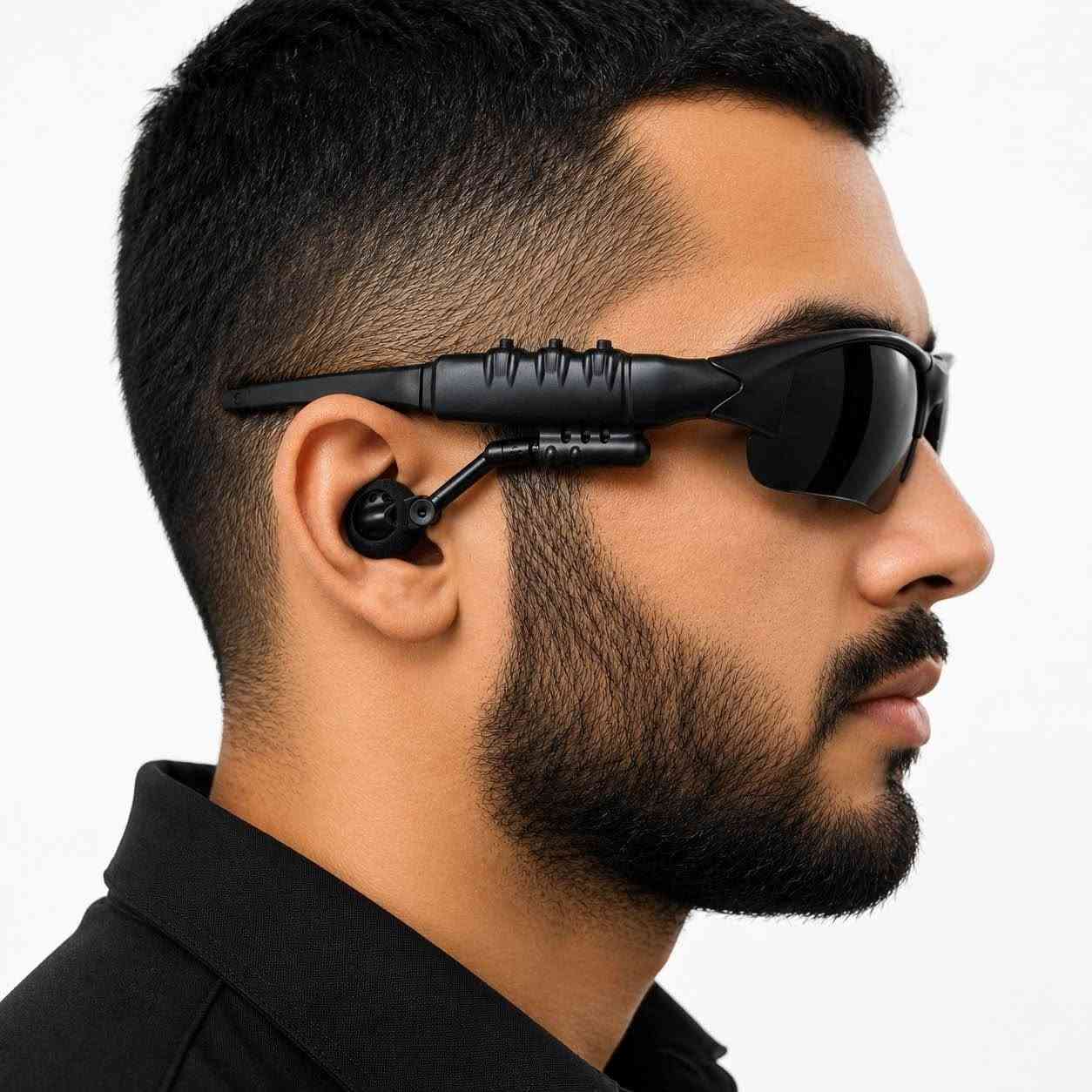 منتج رهيييييييييب جدا 

نظارات ذكية بلوتوث Smart Wear للموسيقى والمكالمات

استمتع بالموسيقى والمكالمات بطريقة عملية وعصرية مع نظارات Smart Wear الذكية المزودة باتصال بلوتوث وتشغيل مباشر من النظارة.

• تدعم تشغيل الموسيقى وإجراء واستقبال المكالمات

• اتصال بلوتوث مع خاصية الاقتران وإعادة الاتصال التلقائي

• أزرار تحكم بالموسيقى والتنقل بين المقاطع

• إمكانية التحكم بمستوى الصوت من خلال الأزرار الجانبية

• تدعم التبديل بين اللغة الصينية والإنجليزية

• شحن عبر منفذ USB بجهد 5V

• نوع المنتج: نظارات ذكية بلوتوث
• الاتصال: Bluetooth
• منفذ الشحن: USB
• جهد الشحن: 5V
• التيار الموصى به: 500mA
• مدة الشحن: حوالي ساعتين ونصف
• الوظائف: تشغيل موسيقى – مكالمات – تحكم بالصوت – إعادة اتصال تلقائي

محتويات العلبة:
• النظارة الذكية
• كابل شحن USB
• دليل الاستخدام
يوجد توصيل لجميع المحافظات Singapore


**إذا كنت صاحب هذا الإعلان وتريد حذفه لأي سبب، رجاءا أرسل رسالة إلى الدعم الفني**