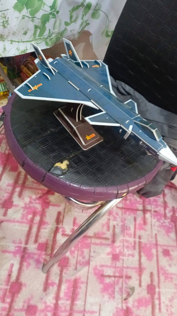 🎉✨ راس السنة غير شكل ويا عيد بيوت الكارتونية! 🏠🎄
تفيد للديكور وتزيّن المكان 🌈🪅
والأطفال يتسلّون بيها ويبدعون 🎨🧒👧
بيها ملصقات كارتونية حلوة 😍⭐
متوفر 🔹 مركّب وجاهز
ومتوفر 🔸 بدون تركيب (على راحتك)
الوحدة بلف ونص بس 🔥💸
والتوصيل الف 🚚💚
بس دز عنوانك وادلّل، والباقي علينا 😉🎈
⏰ العرض ساري لمدة 5 أيام فقط ⏳🔥رقمي وات ساب***********
