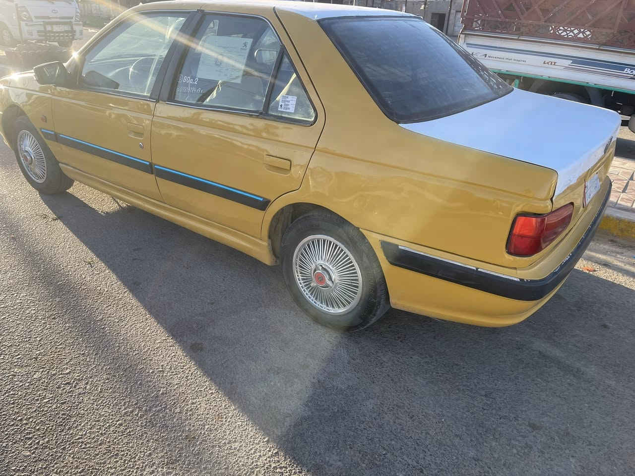 بيجو بارس مديل ١١ البيع سعر ٢٩ وبيه مجال  سياره يراني تعرف إيراني مو يابني  محرك جديد كير نضيف شرط تيرات ربعه جداد حداديه وره وكدام جديده سياره مصبوغه حزام سيارهً كاعد حلوه عوزه شاير سياره تبريد ماكو  شراي هلا بي ولاحد نطي سعر من يمه رحمالله ولديكم سعره ٢٩ وبيه مجال راعيه ريد مداور سنويه بعدهي ما منتهيه راعيه يريد مداور مكاني كوفه علوت فحل يم مشروع ماي وهذ رقمي ‭٠٧٨٧ ٨٤٨ ٥٠٢٠‬
