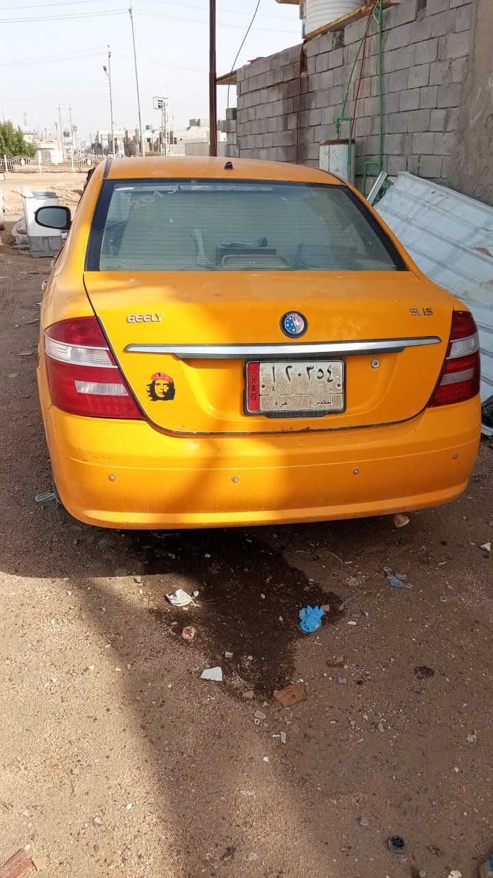 سيارة صديق موديل2013محرك تجفيت رايديهه17ورقه بدون تجفيت15محرك كورولارقمه***********
