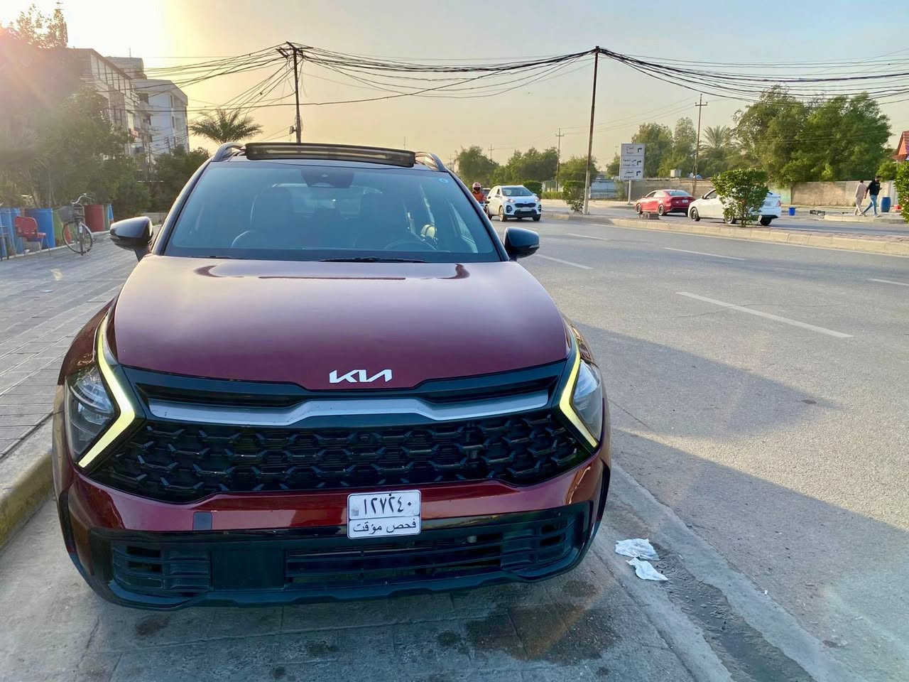 آلسلام عليكم
كيا سبورتج ‎‏2023  X Line

حادثه  البنيد وجاملغ وباب 

‎فول  موصفات    
‎مواصفاتها :
‎-بنوراما
‎-بصمة  
‎-شاشة كبيره على طول دشبول 
‎-دواره كاميرا
سعة المحرك 2.500 GDI
ايرباك عدد 6
 بك لايت LED
 ويل كب 
✔️ 4 دسك
اريل نفكيتر
تتسع المقصورة ل 5 ركاب
حساسات اطارات 
مثبت السرعة Cruise
‎-حساسات خلفي 
‎-خرائط نظام كيا مفعل بيها اصلا 
‎-كشنات تدفة‏ 
‎-كشنات جلد
-دفع رباعي  نضام جبلي وثلجي وترابي
‎-نزول منحدرات                                                    
‎-كشنات كهرباء
‎-تبريد قطعتين 
‎-اوتوهولد 
‎-ويل كروم 
‎-مسجل ناطق مفعل
‎-بلوتوث USB ابل كار بلاي والاندروير . 
‎-حاجب ليد
‎-نقطه عمياء

‎-اشاراة بالمراياة الجانبيه                                     
‎-فول تحكم ستيرن                                             
‎-كير طياره                                             
‎-اوتو بريك                                                        
‎-بريك بصمة                                                       
‎-زنون + Led
‎-شحن اللاسلكي                                                            
‎-‏داخل اسود جلد 
‎-نضام قياده أيكو + سبورت  + نورمل
‎-
‎-تحديد مسار والقياده الاليه 
‎-دمامات صوت  
‎-لايت بلادي Led +  زينون ‏دبل زينون اصلى . 
‎-رادار الخطوط البيضاء 
‎ اربع عدسات + ليد 
‎‏-شاشة إلكترونية
‎-تشغيل عن بعد 
‎‏AUTO HOLD-
‎‏-Auto start
‎-منفذ شحن في المقاعد الأمامية
‎-تبريد منفصل السائق عن الراكب مع دكتات تبريد خلفية. .
‎فول فول افتح الباب توكع مواصفات
‎وبعد كومه مواصفات بيها 

مكاني بغداد الدوره شارع المعلمين 

*********** 

*بلخير لي تصير ب نصيبه 🫡
