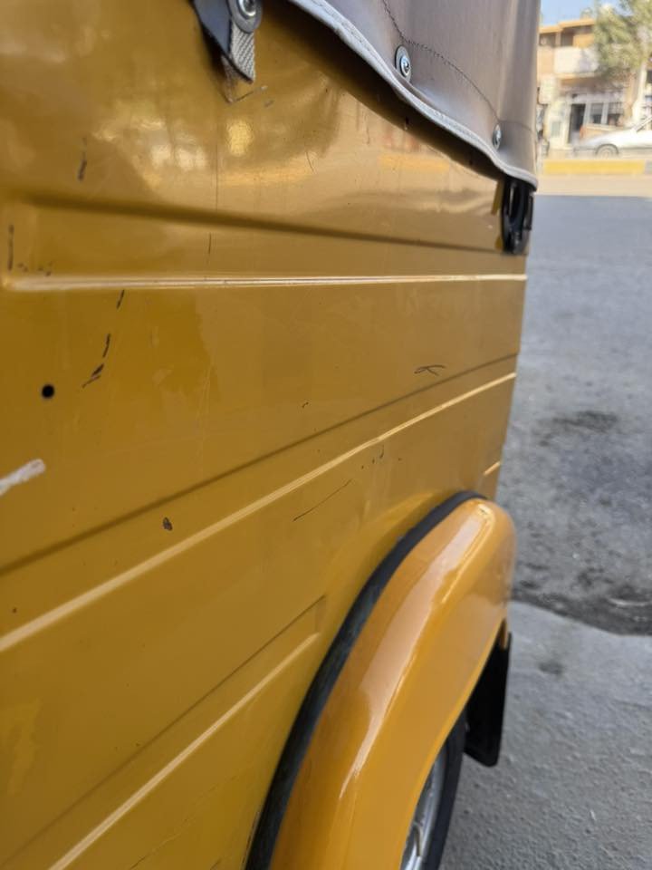 ً
التفاصيل بلفيديو شوفه يلا تتصل مو تتصل وتكلي شبيها 
تكتك 2017 شهر 12 داخله بل 18 حتى شكلها 18 والتفاصيل موضحة بلفيديو التكتك مرقمة ( لوحات انكليزي ) التكتك كفاله عامة حتى الدوس مكفوله مكينه خير من الله السعر 4300 وبيها مجال شراي اتصل *********** مكاني ديالى بعقوبة شارع جرف الملح
