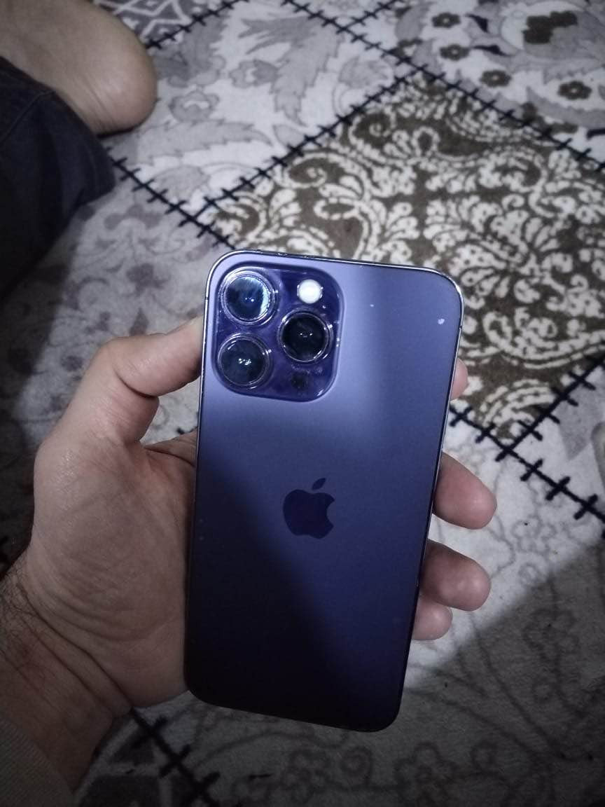 14 برو ماكس 
2سيم
 256 كيكا 
شاشه مبدل وبطاريه مبدل
 للمراوسه او بيع 550
***********  
***********
2سيم
 256 كيكا 
شاشه باترى كوراوه
سعرى 550 كورينةويش ئة كين 
شوين خانقين
***********  
*********** خناقين, ديالى
