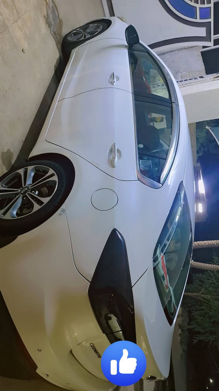 السلام عليكم للبيع سيراتو خليجي مكفوله مديل 2016 رقم أربيل بسم الكردي نكليزي مكفوله فول عده البصمه اربع دسك خمسه ويل كب  تخم تاير جديد حداديه جديده تبريد ثلج كير محرك مكفولات مكاني نجف سعر 130 
***********
