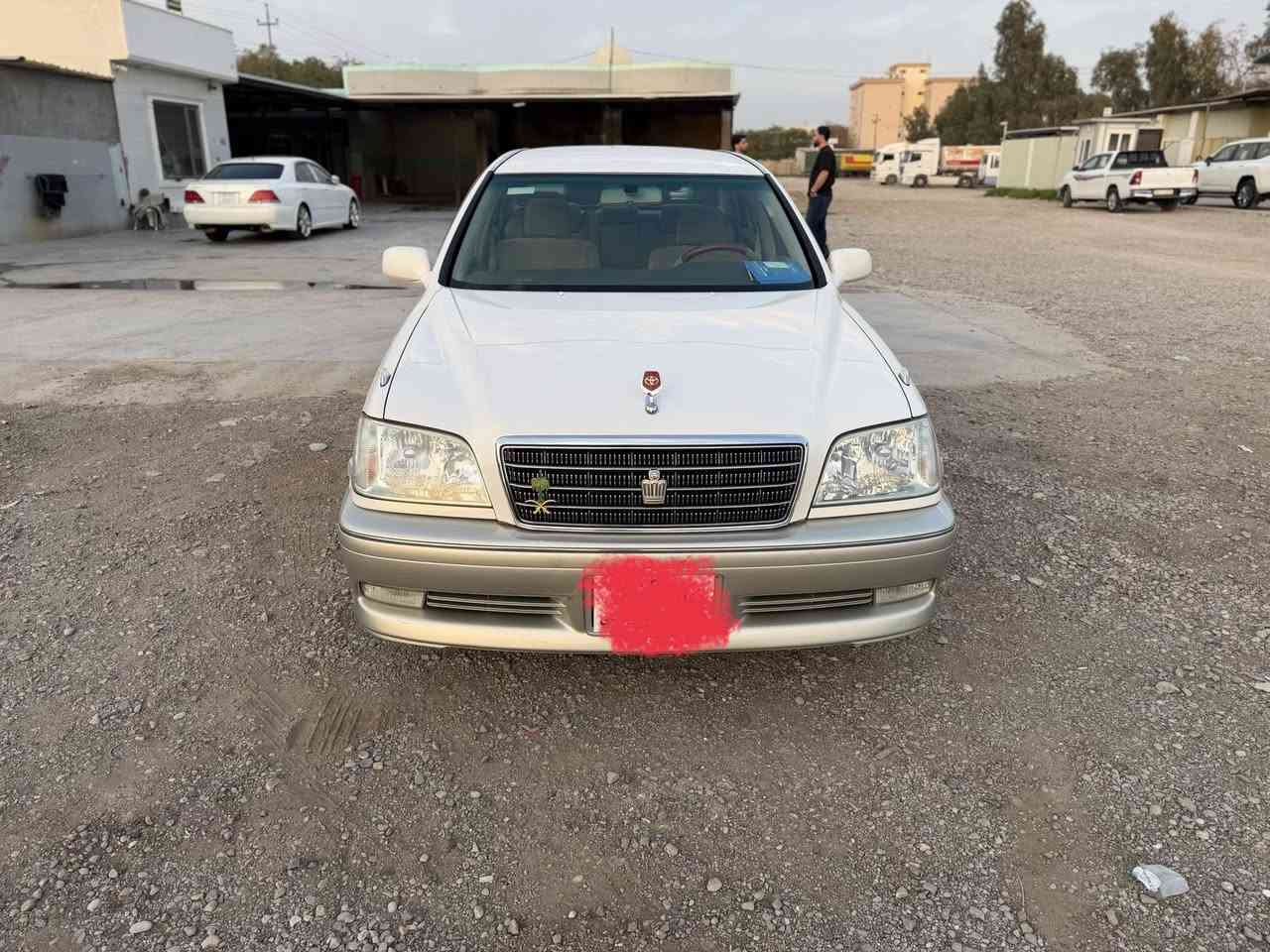 ســاق ٢٠٠٣سفر
Dكةورة بةنزين كةم اخوات زورخاوينة
1بـارجةي اوربـاية
٣دوگمةية ٤كوشين كارةبا
٤ويل وتايةي لوك سبيري دانةبزيوة
١١٦هةزار روشتوة بون شةريكةي ديت
هادروليك گيري كوراوة
سعري ٧٤كورينةوةش دةةكةم
تكاية كريار نيت مالي كةس مةشكينة
سيارة لةوينةكان جوانترة
***********
