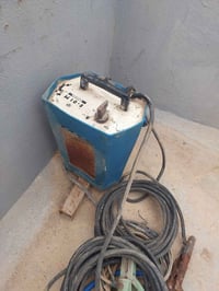 اربيل • مكينة خياطة • نظيف