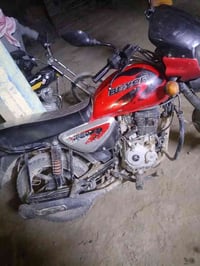 للبيع   بوكسر جبلي   2023  رقم وسنويه تحويل ثاني يوم   دراجه (مهموله )...