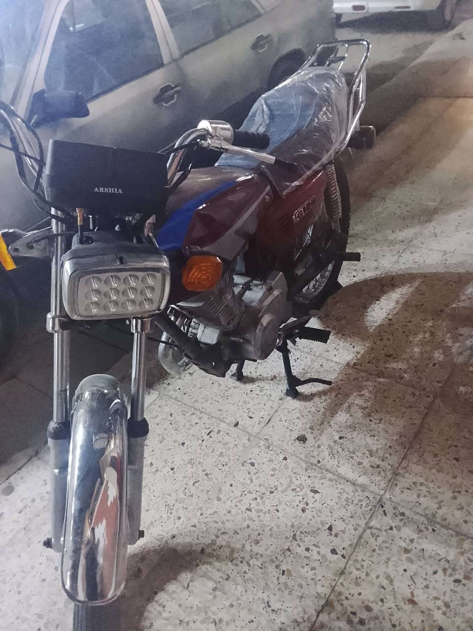 اربعه گيره تعمير جديد عوزها بس ويل امامي وتطير الدراجه مكينه تخبل ملاحضا اوراق اصولي شاصي 14اصولي اوراق نضيفه كلش سعر 500 وبيها مجال تواصل ***********
