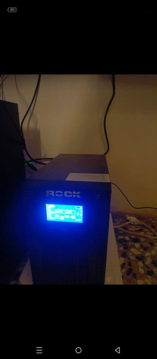 حاسبه كامله كيس و شاشه و ميز و اكسوارات 

موصفات 

i5 10400f 
3050 8gb 
Ram 1x16
Ssd 128 + hdd 1t

شاشه gigabyte 
حجم ٢٥ 
هرتز ٢٠٠
Ups 1kv rock online 

ماوس كيبورد سماعه احترافي

ال Pc تنباع كلها مو أجزاء 
العنوان بغداد ***********
السعر، مليون وميه+ بيها مجال 
ملاحظه : كلشي معروض بالصوره من كيس وشاشه وميز واكسسوارات ويوبي اس تنباع كلها بهلسعر + كلها جديد فقط الكيس مستخدم
