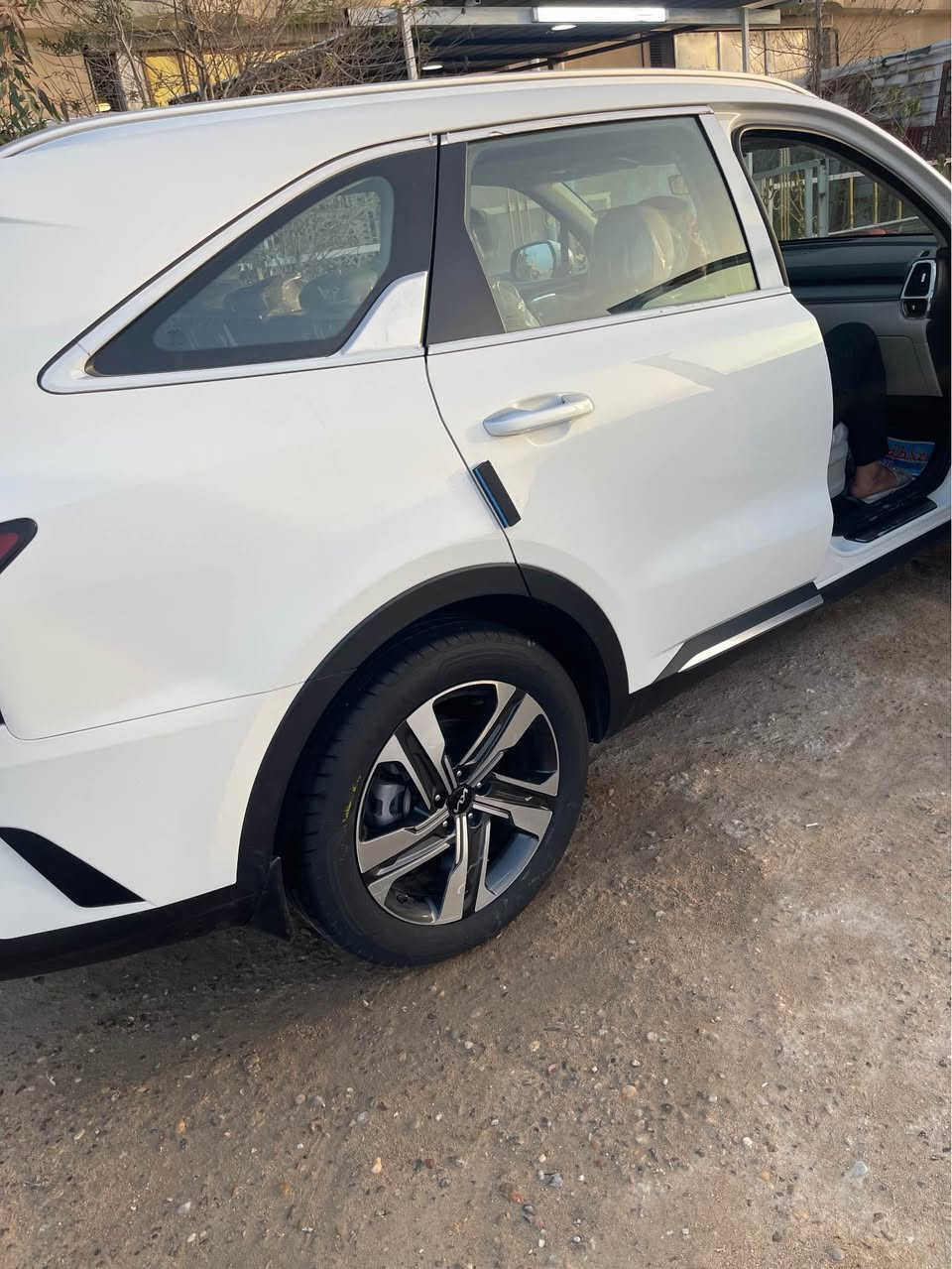 كي سورنتو موديل ٢٠٢٣ خليجي رقم بصره جديد سنويه جديده سياره كامله كير مكينه ٤ اسندر سعرها ٢٦٠ $ وبيها مجال قليل استخدام شخصي الزبير, البصرة


**إذا كنت صاحب هذا الإعلان وتريد حذفه لأي سبب، رجاءا أرسل رسالة إلى الدعم الفني**