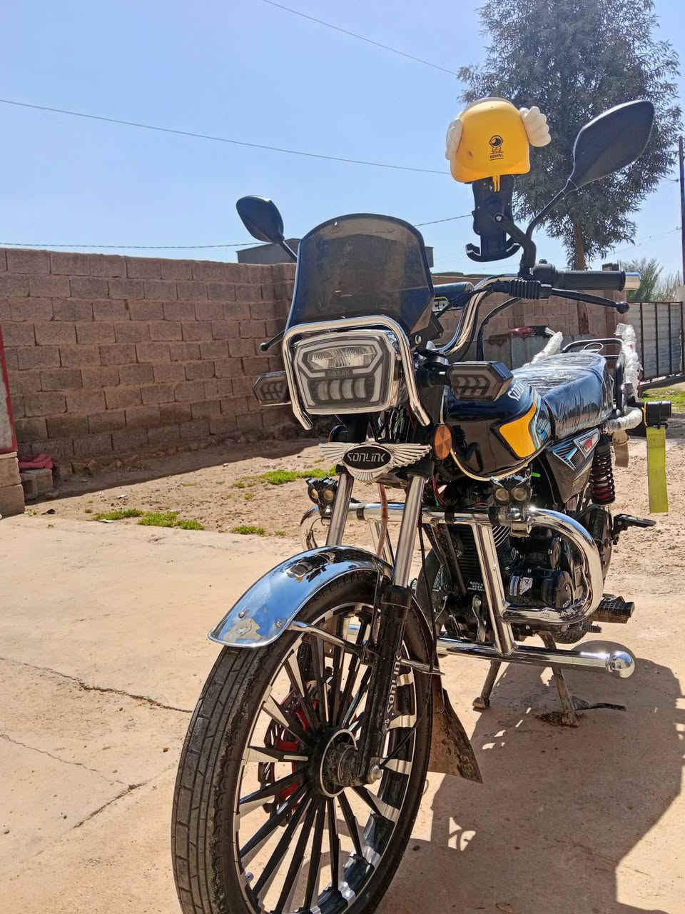 سولنك 2025
بعده عله وضع شركه 
محركه 200 جواكيج 
محركه ماملعوب بي 

كماليات كامل مايعوزه شي 

وصل 910 عندك زود الخاص مفتوح 

بيع ومراوس كلشي يرهم 

رقمي 

***********
