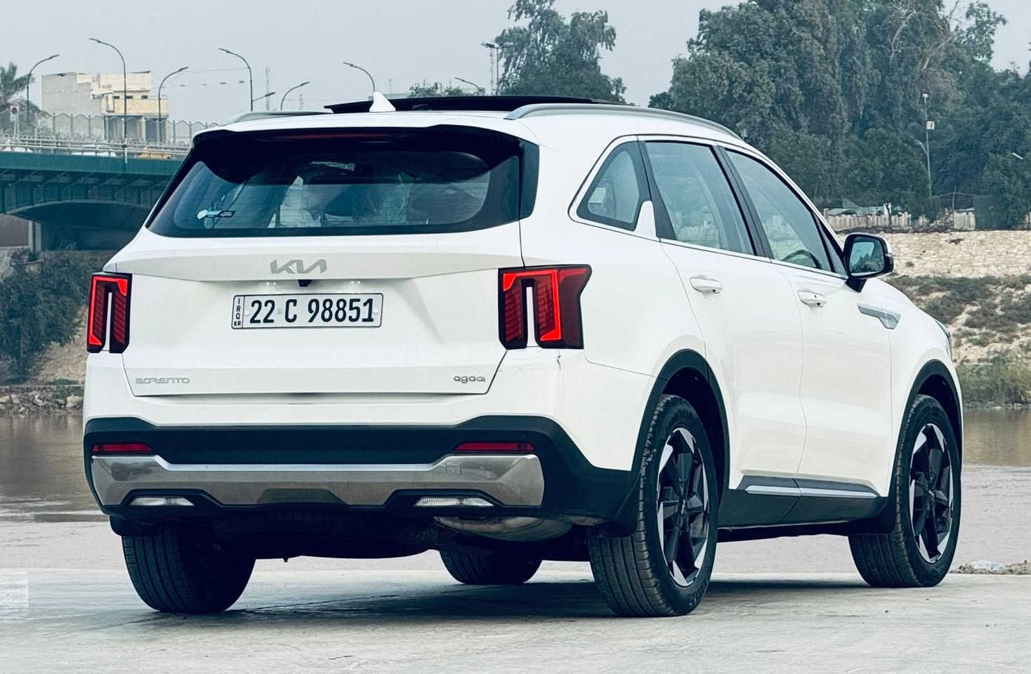 السلام عليكم 
سورنتو موديل 2024 فول مواصفات خليجي مكفولة مرقم اربيل تحويل مباشر 
ماشيه (26 الف km )
المواصفات : بصمة / تشغيل عن بعد / بانوراما / جنطة كهرباء / كير ماوس / كراسي امامي كهرباء / 3 قطع تبريد / حساس امامي وخلفي / لايت زنون / كشافات / بك لايت LED / داخل ابيض / 7 راكب / هندبريك بصمة / مود درايف / شاحن وايرليس / كامرة خلفية / مانع انحدار / شاشة ديجتال / بردات خلفية / شاشة كار بلي / مثبت سرعة / تبريد شاشة / مانع انزلاق / اشاير مري 
((محرك 6 سلندر ))
مكاني الكاظمية 

للتواصل والاستفسار : 
***********
