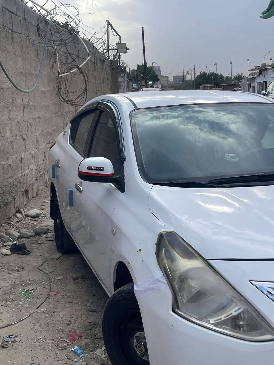 السلام عليكم سني هندي
هندي بليتة زركة موديل 2018 كفالة
مكفولة من الصبغ  فقط 3 مكانات بارد وزغار 
كير محرك شرط بلادي وما مفتوحات
كهربائيات كلها مكفولة
بسمي رقم بغداد 
ادامة عامة للمحرك صدر جديد قبل شهر شديتة امامي وخلفي دوشمة جديدة قايش جديد
ادامة لمنضومة الراديتر مع تبديل ماء اصلي قبل شهر ب98 الشراي يتصل مكاني بغداد البلديات رقمي ***********
