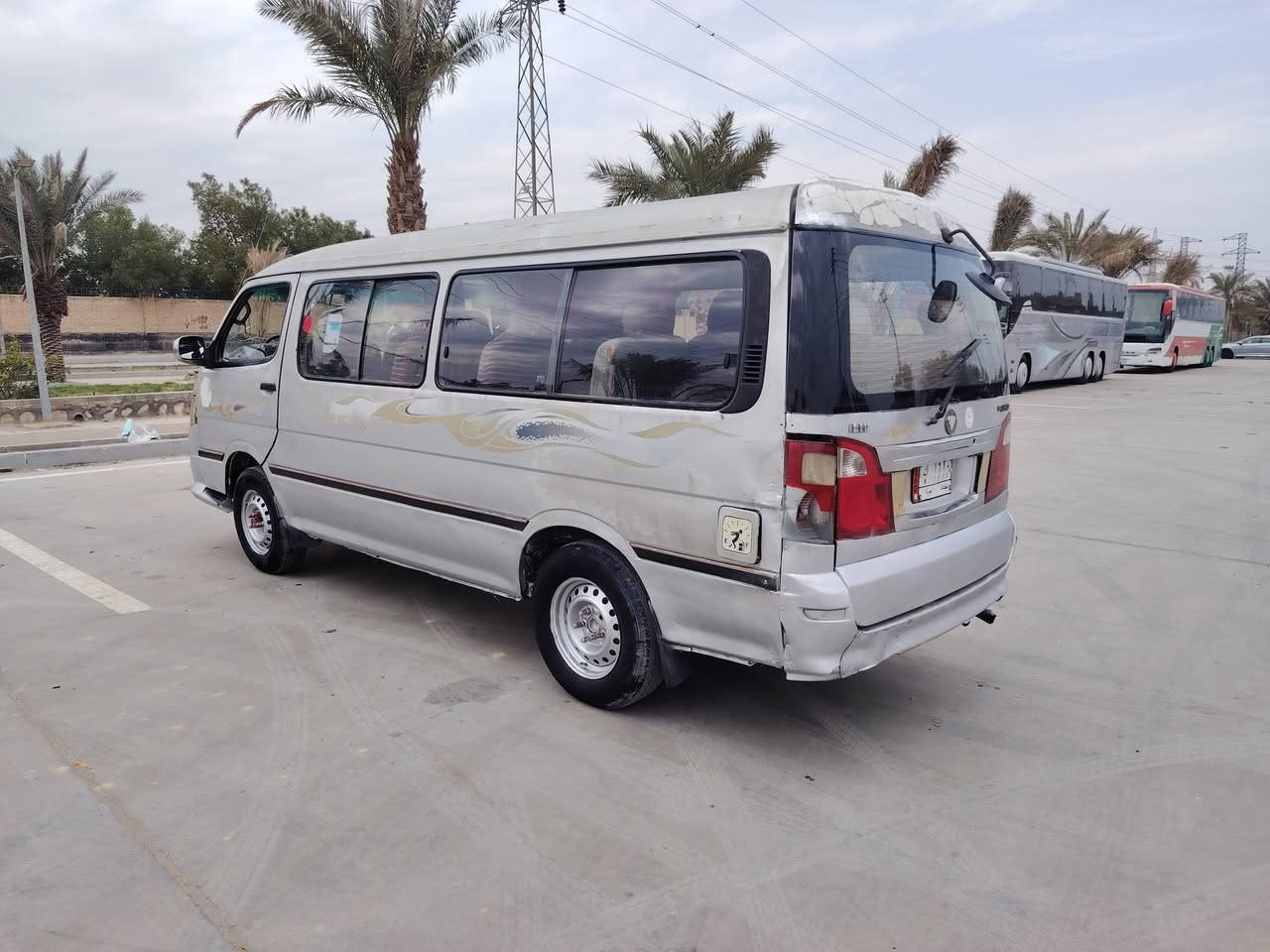 السلام عليكم فتون للبيع موصليه سنويه عضم عاج موديل 14 وصل خط وبحث مكينه كير اكسن مكفولات مكاني نجف مامتواجد علفيس السعر 30  وبيه مجال ***********
