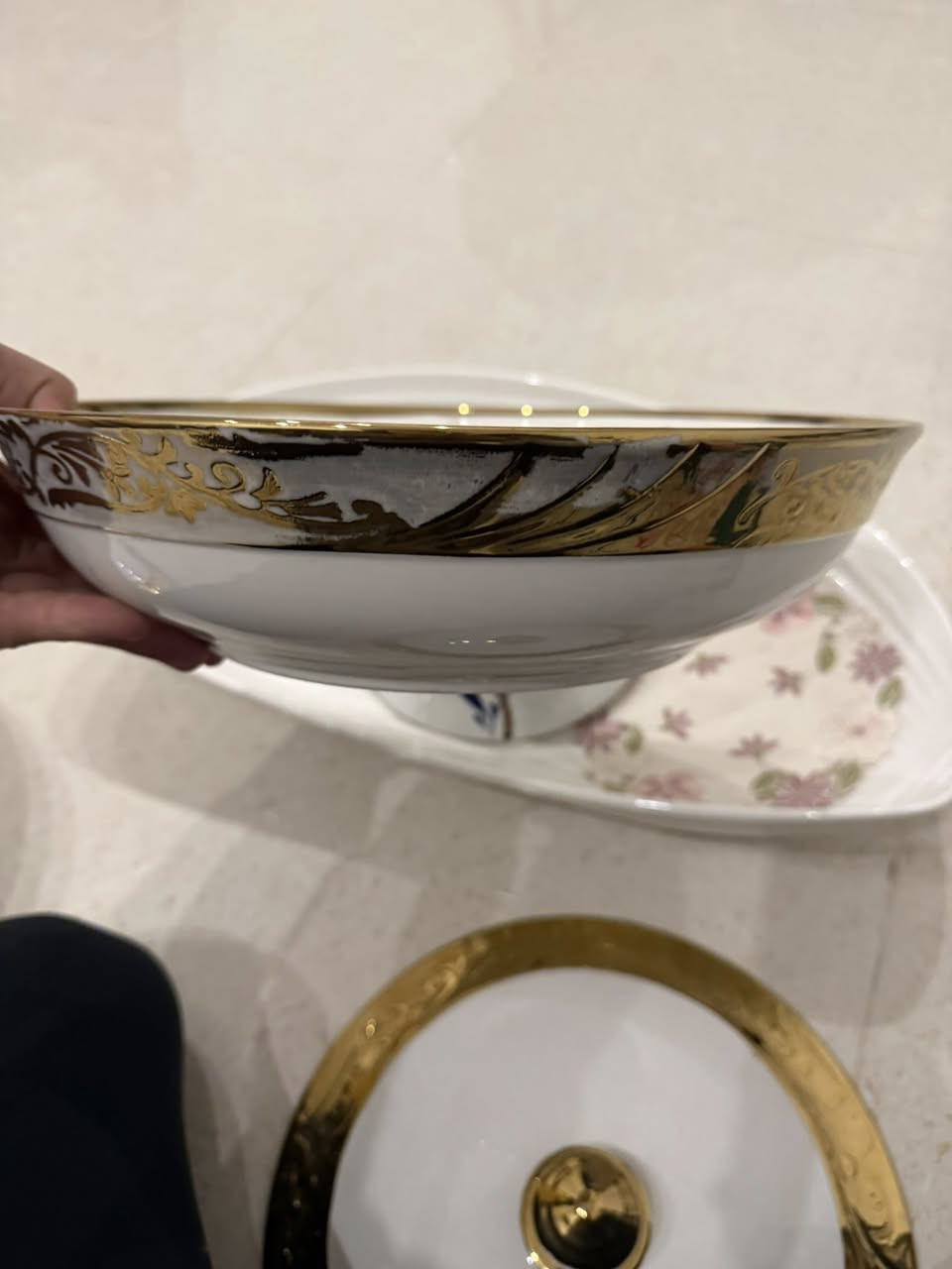 السلام عليكم فرفوري كله نضيف اخو الجديد شراي الي يريدهن يدخل خاص ويدلل مكاني بغداد  التاجيات لاستفسار على رقم *********** او ماسنجر
