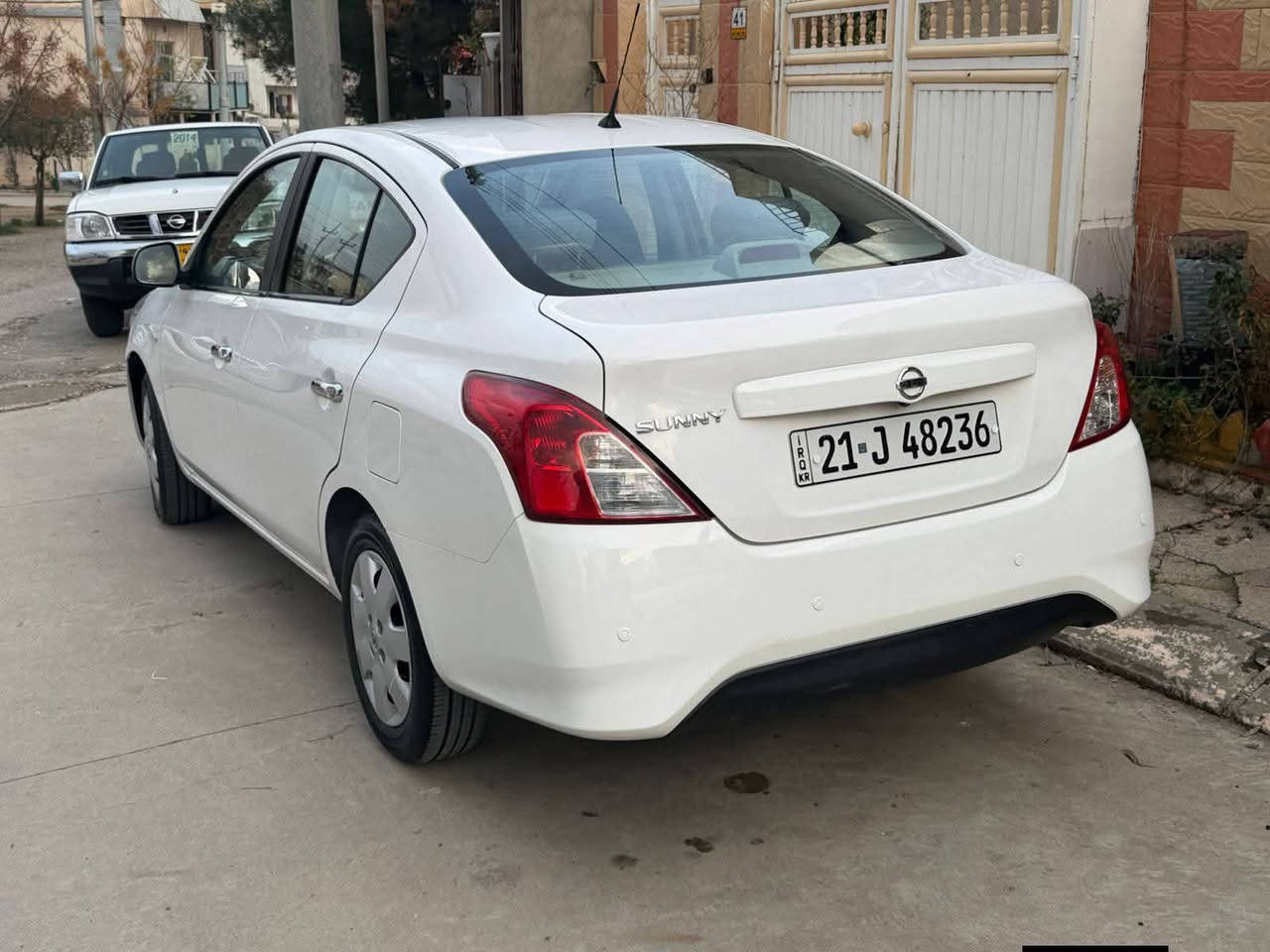 سلام علیکم
نیسان صنی هندی بلیتە زرگە

مودیل 2023

ماشیه 25000

شاشە لکزز
شویە بلبنید اکو تعدیل بارد قلیل بدون صبغ

سنویه جدید لحد 6  12  2930

سعر  118$

تحویل نفس الیوم 

مكان قضاء كلار 

***********
