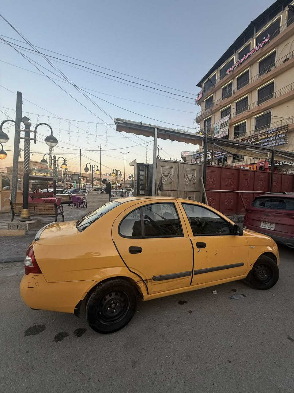 السلام عليكم
طيبة 2016 بغداد مشروع وطني 
بدون صبغ طختين بسيطات
بدون خياسات 
كير مكينة مكفول حدادية جديدة
باتري جديد تبريد ثلج حماوة ربع 
دوشمة ارضيه وتنته 
شاشه حديثة كاربلي 
السعر(42$) 
مكاني بغداد الدورة
***********
