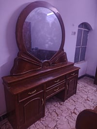 غرفه للبيع  صاج تسكام ضخمه وقويه نظيف استعمال قليل للاستفسار ٠٧٧٠٩٠١٠٣...