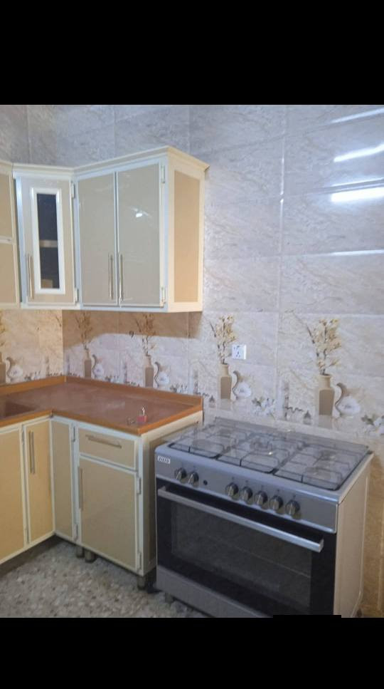 بسم الله الرحمن الرحيم 
تابع الصفحه ليصلكم كل ما هوه جديد مكتب الابرار للعقار 

دار للايجار في حي السلام مساحه ١٠٠متر غرفتين وصالة و الاستقبال و مطبخ السعر ٥٠٠الف نظيف

للاستفسار مراسلتنا عله الخاص او الاتصال على الرقم واتساب *********** النجف, العراق
